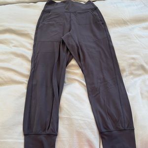Lululemon align joggers size 2